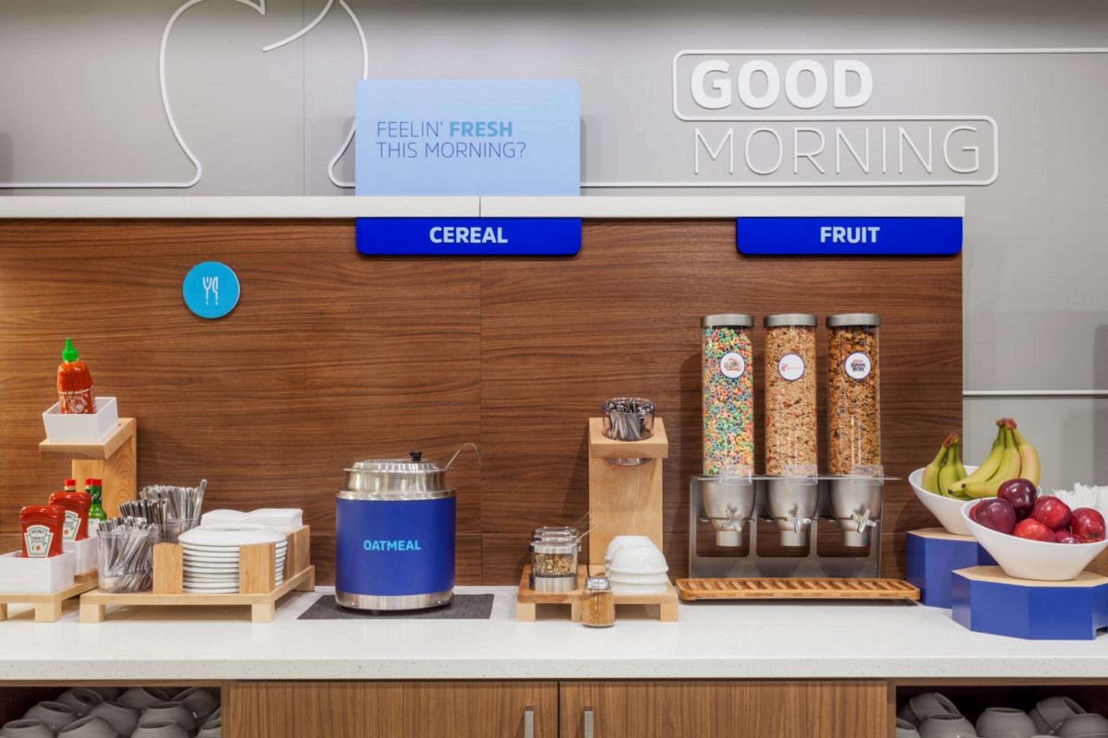 Holiday Inn Express & Suites Fairmont By Ihg מראה חיצוני תמונה